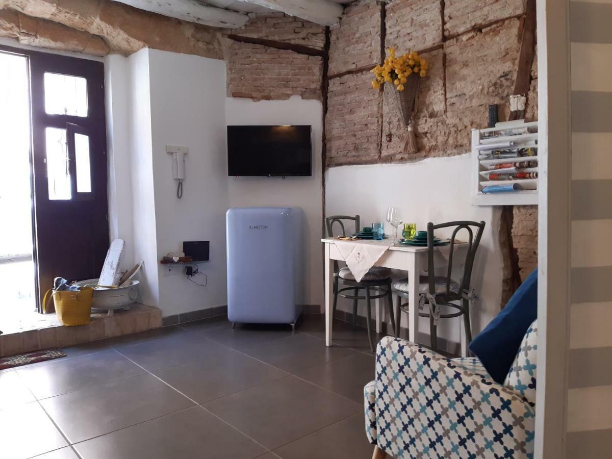Cozy Loft In The Heart Of Cagliari Villa Exterior foto